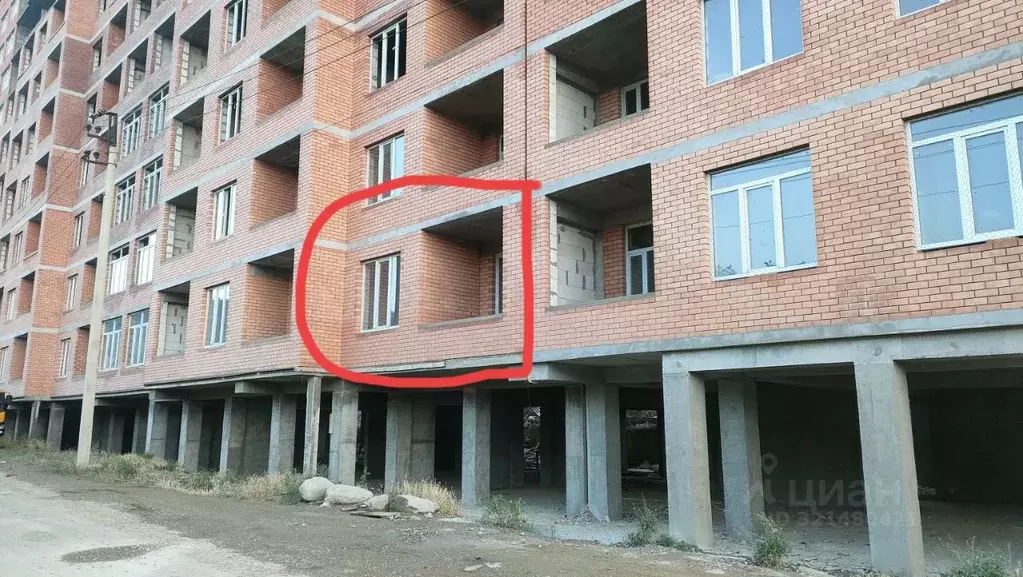 1-к кв. Дагестан, Махачкала ул. Магомеда Гамзатова, 94 (51.0 м) - Фото 1