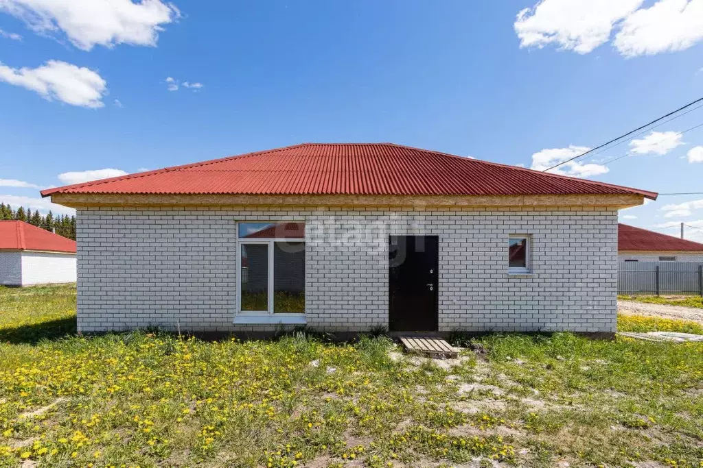 Дом в Тюменская область, Тюменский муниципальный округ, с. Перевалово ... - Фото 1