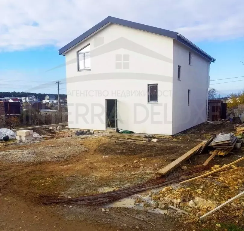 Дом в Севастополь Троллейбусник-2 садоводческое товарищество, ул. 4-я ... - Фото 1