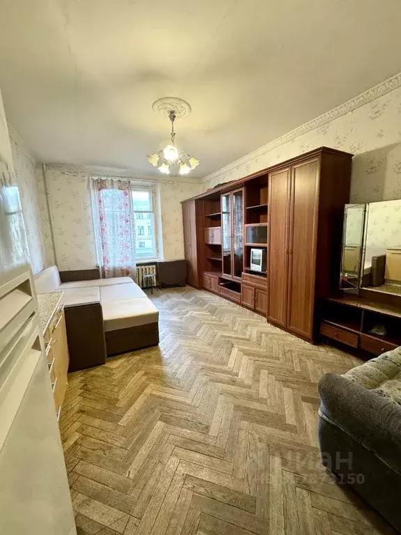 Комната Санкт-Петербург просп. Кима, 11 (24.0 м) - Фото 1