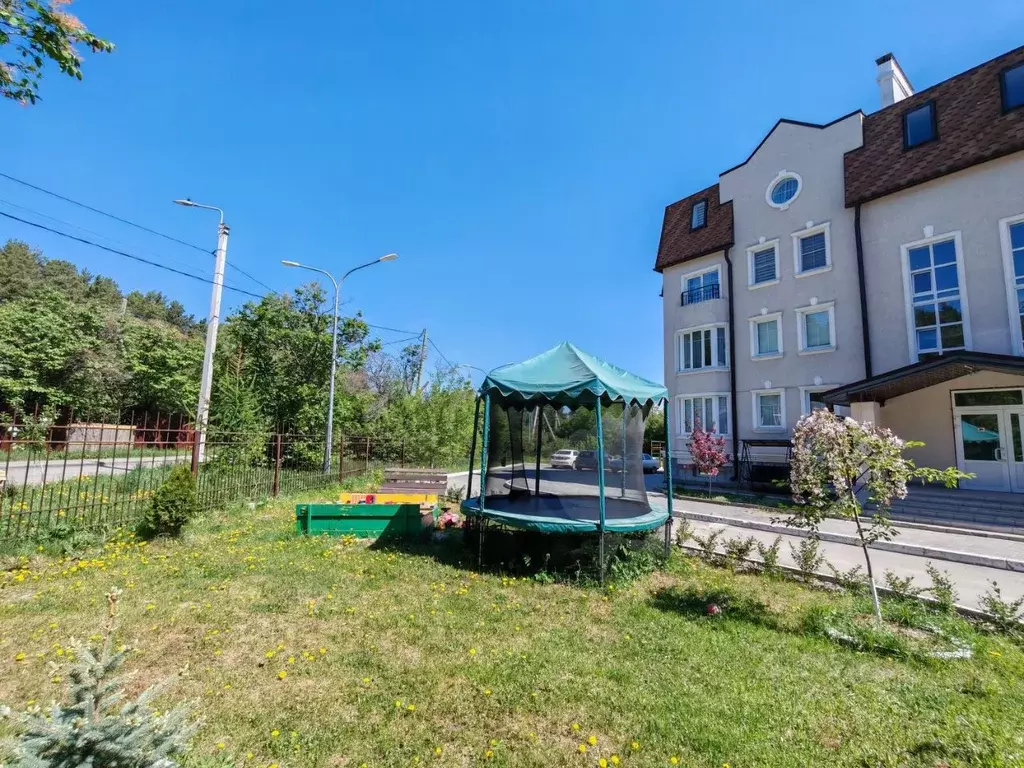 1-к кв. Свердловская область, Екатеринбург ул. Изоплитная, 23В (48.0 ... - Фото 1