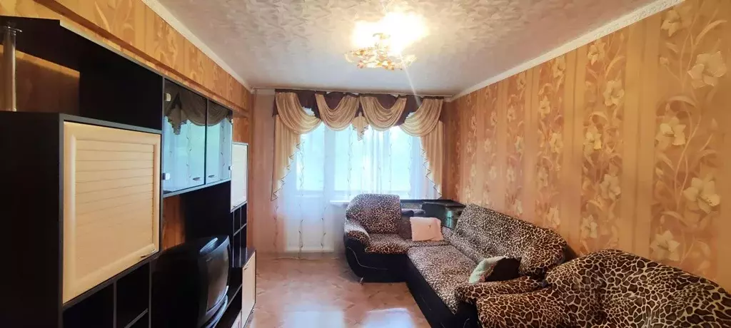 3-к кв. Алтайский край, Заринск просп. Строителей, 12/1 (61.5 м) - Фото 0