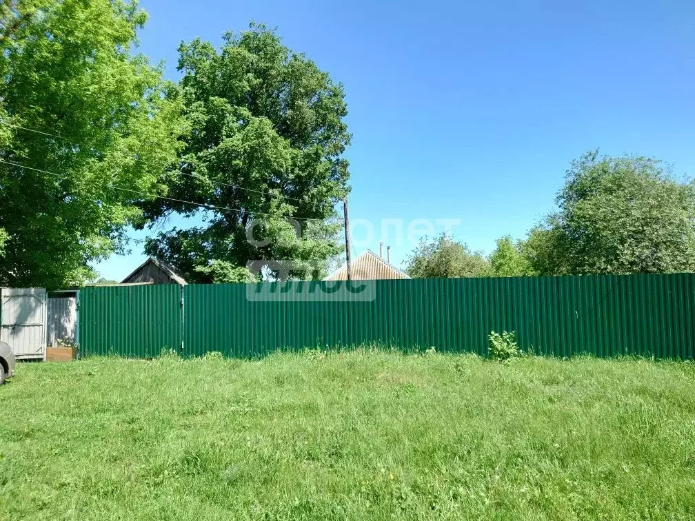 Дом в Курская область, Мантуровский сельсовет, с. 1-е Засеймье ул. ... - Фото 1