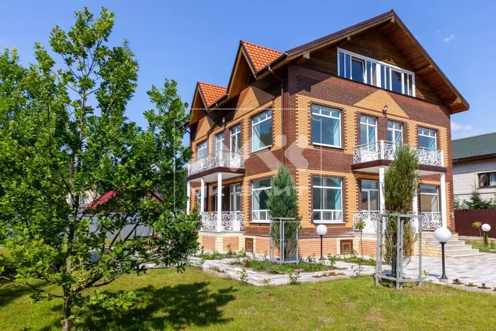 Дом в Ленинградская область, Всеволожский район, Юкковское с/пос, д. ... - Фото 1