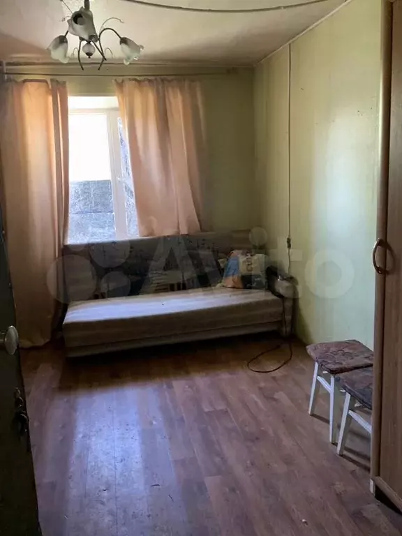 Комната 12 м в 4-к., 2/5 эт. - Фото 0