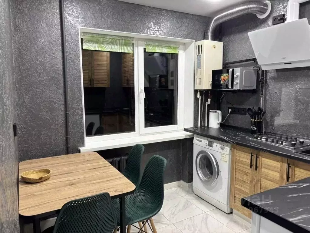 1-к кв. Карачаево-Черкесия, Черкесск Октябрьская ул., 42 (31.0 м) - Фото 2