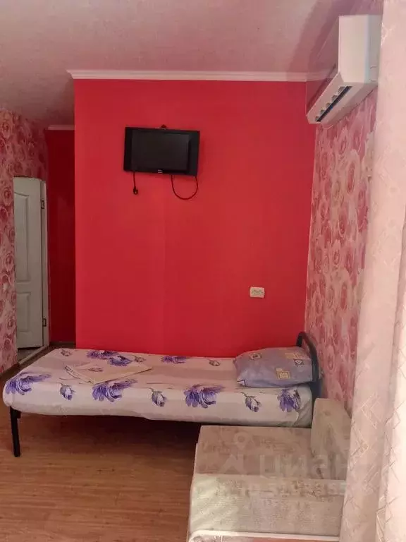 Комната Краснодарский край, Геленджик Пограничная ул., 13 - Фото 1