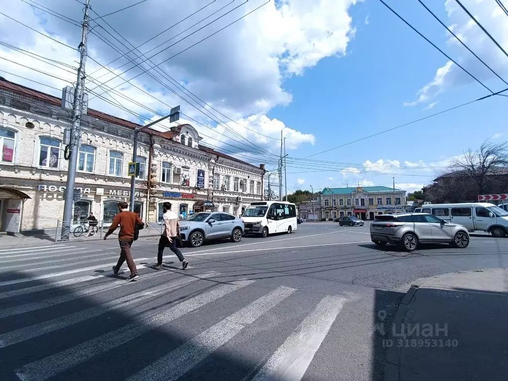 Торговая площадь в Саратовская область, Саратов ул. Имени И.С. ... - Фото 0