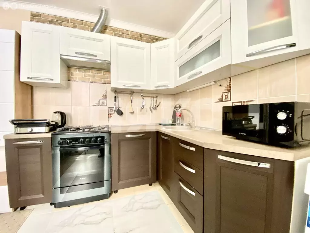 2-комнатная квартира: Витязево, Центральная улица, 1В (59.7 м) - Фото 1