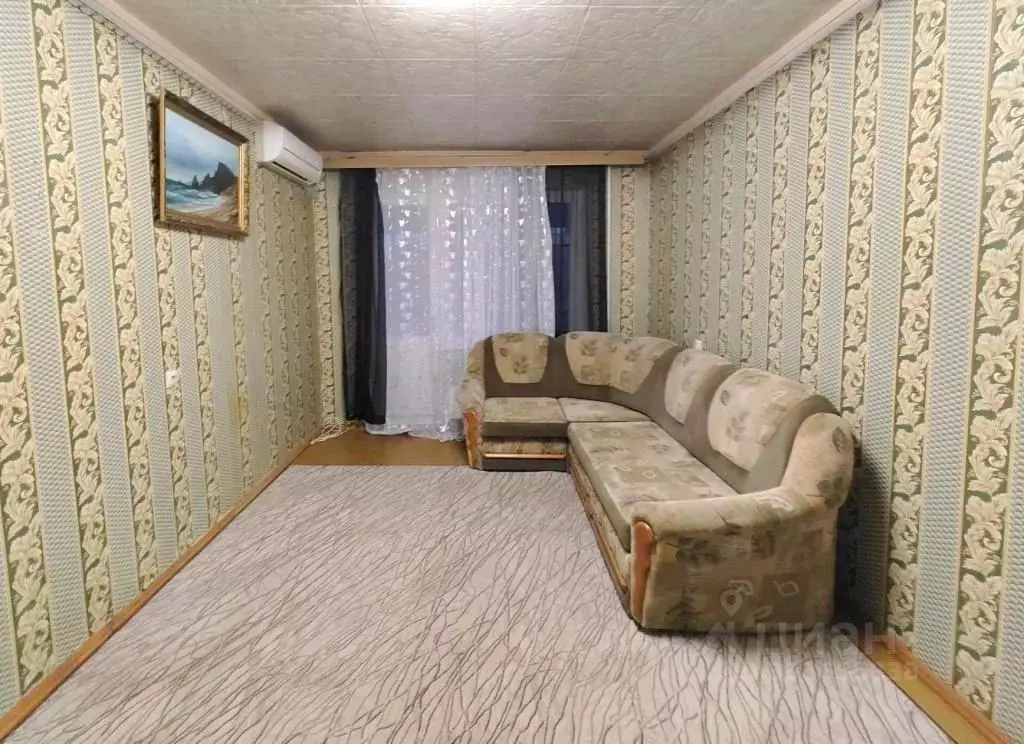 2-к кв. Крым, Симферополь ул. Героев Сталинграда, 25 (48.0 м) - Фото 1