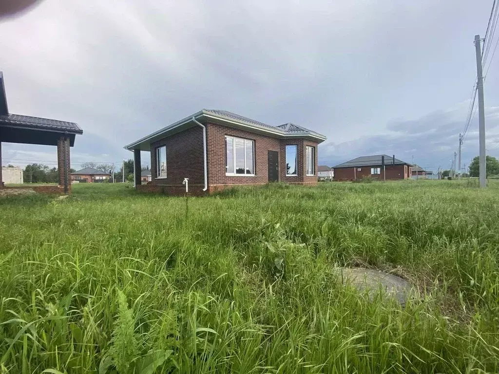 Дом в Краснодарский край, Усть-Лабинск 302-й квартал мкр,  (104 м) - Фото 1