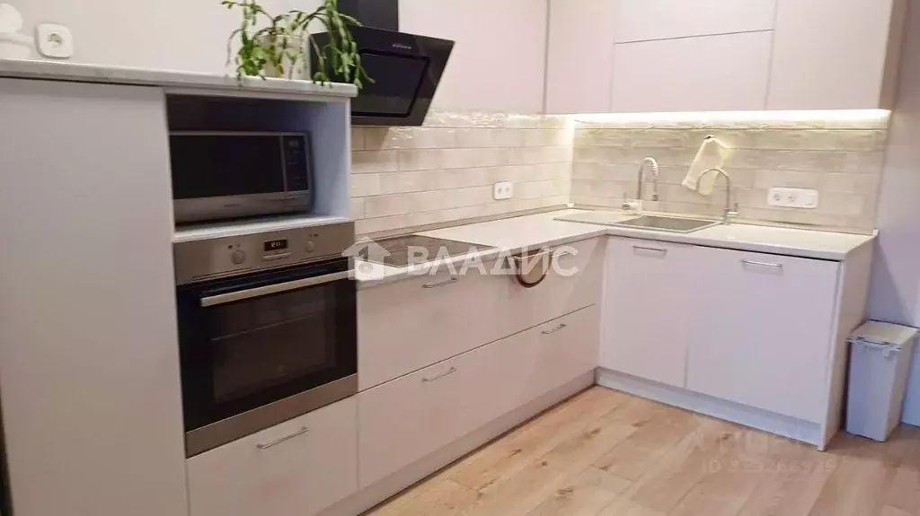2-к кв. Московская область, Жуковский ул. Гризодубовой, 2/10 (68.1 м) - Фото 0