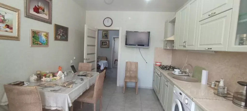 2-к кв. Краснодарский край, Ейск Красная ул., 43Б (66.6 м) - Фото 1