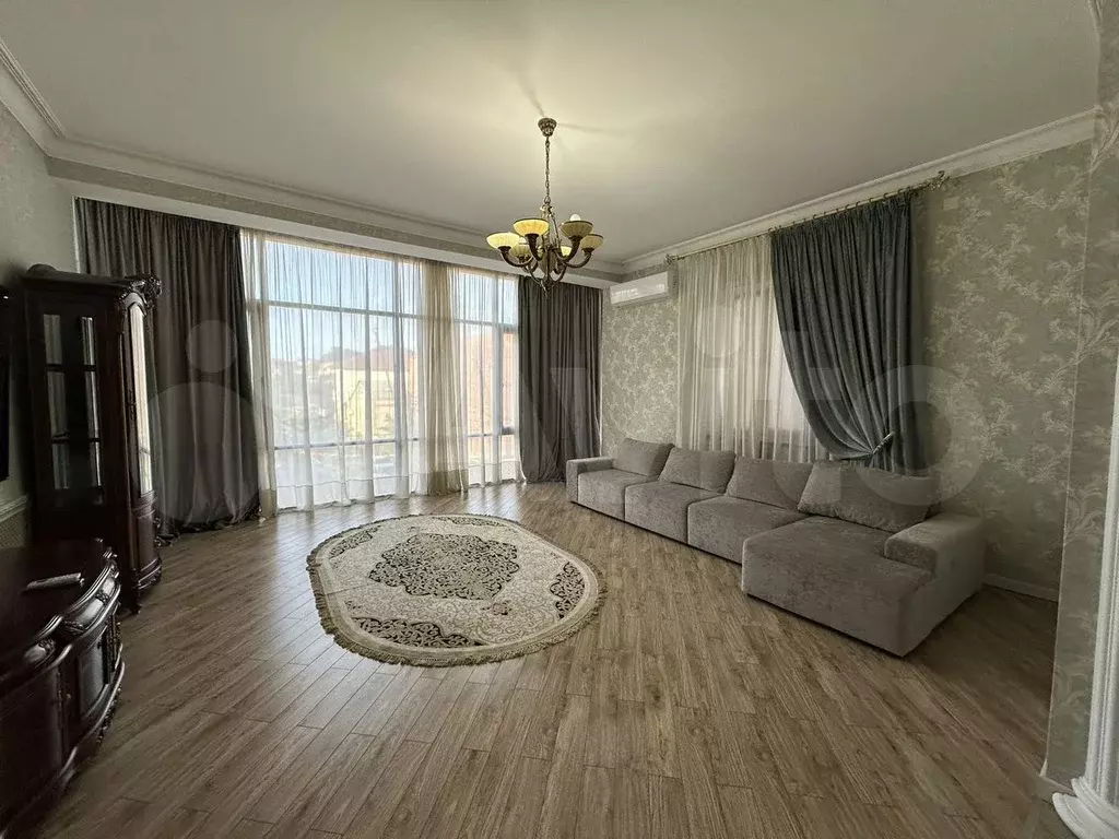 2-к. квартира, 90 м, 2/3 эт. - Фото 0