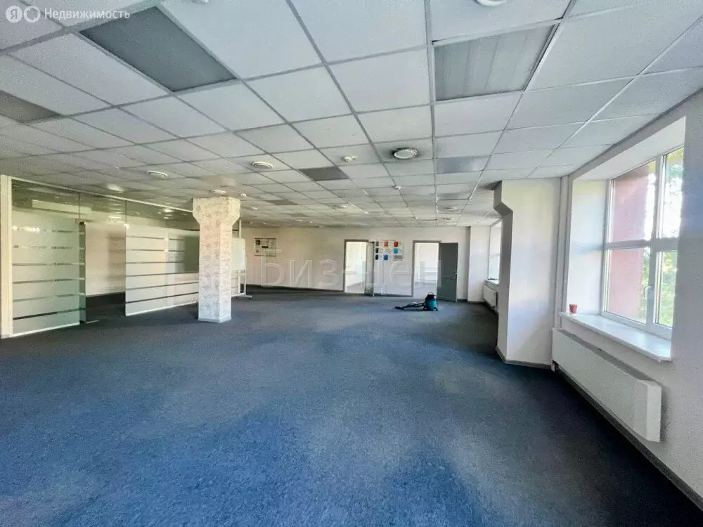 Офис (711.6 м) - Фото 0