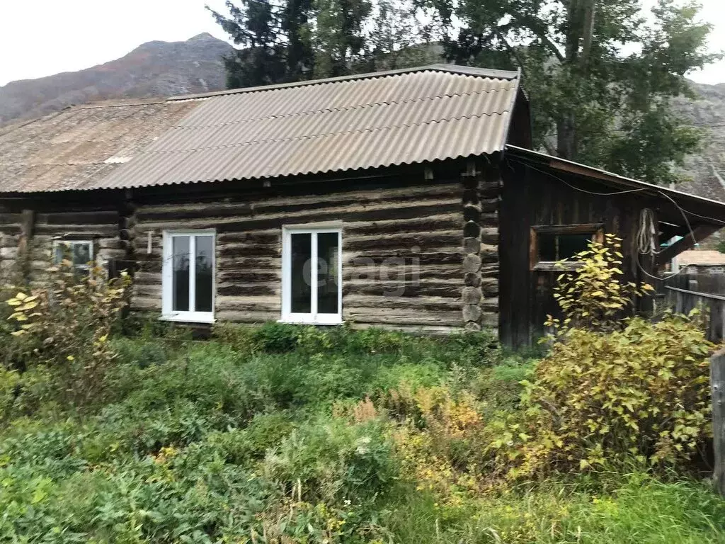 Дом в село Усть-Кан, улица Тугамбаева (35 м) - Фото 0