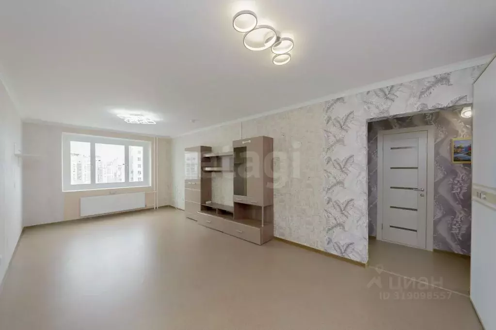 3-к кв. Тюменская область, Тюмень ул. Валентины Трофимовой, 12 (86.8 ... - Фото 0