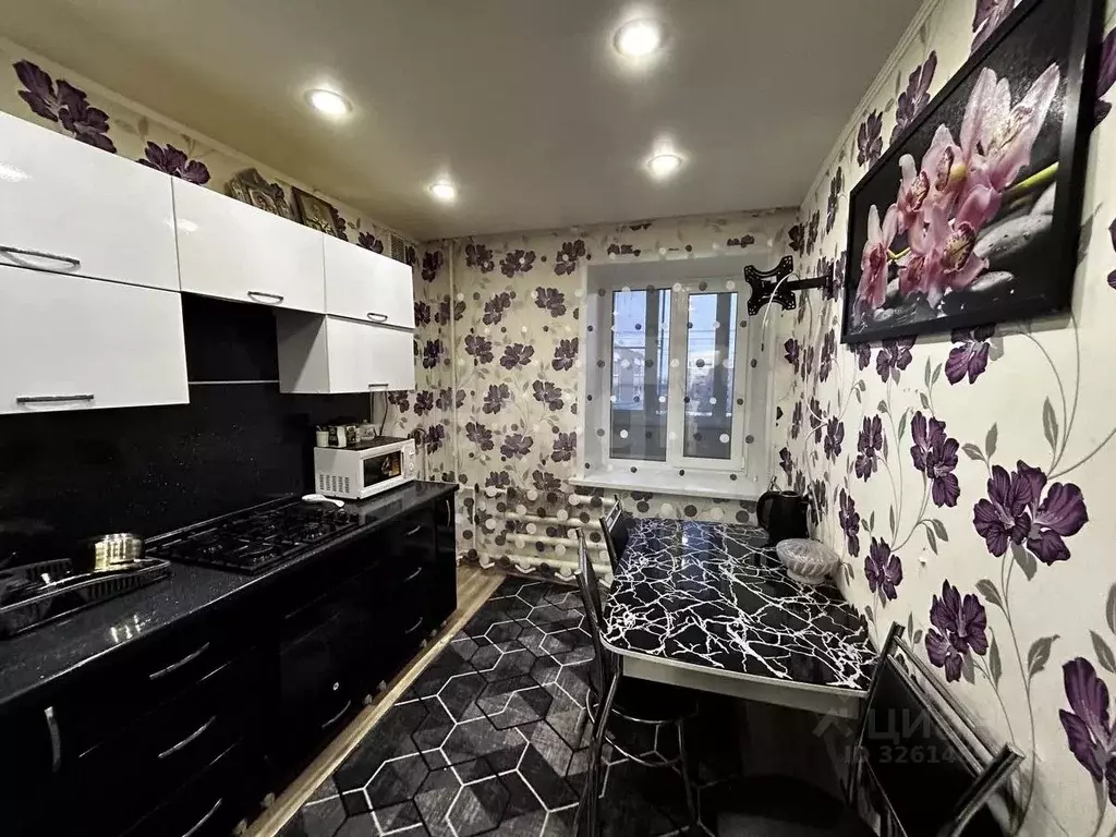 2-к кв. Владимирская область, Гусь-Хрустальный Транспортная ул., 18 ... - Фото 2