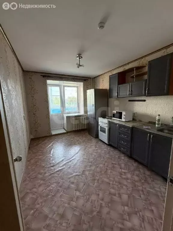 2-комнатная квартира: Ишим, улица Чехова, 102А (56 м) - Фото 1