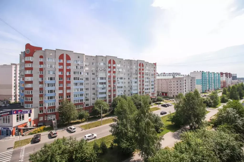 4-к кв. Алтайский край, Барнаул Лазурная ул., 22 (85.4 м) - Фото 1