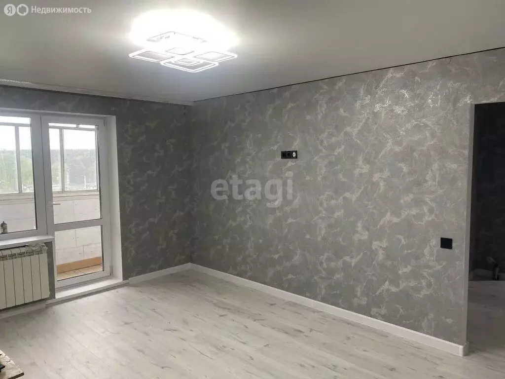 2-комнатная квартира: Топки, микрорайон Солнечный, 19А (50 м) - Фото 1
