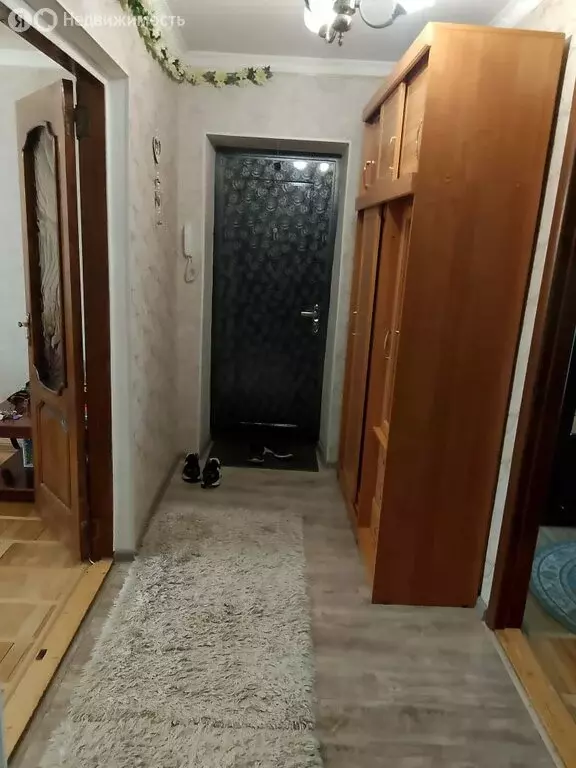 3-комнатная квартира: посёлок городского типа Энем, Красная улица, 14 ... - Фото 1