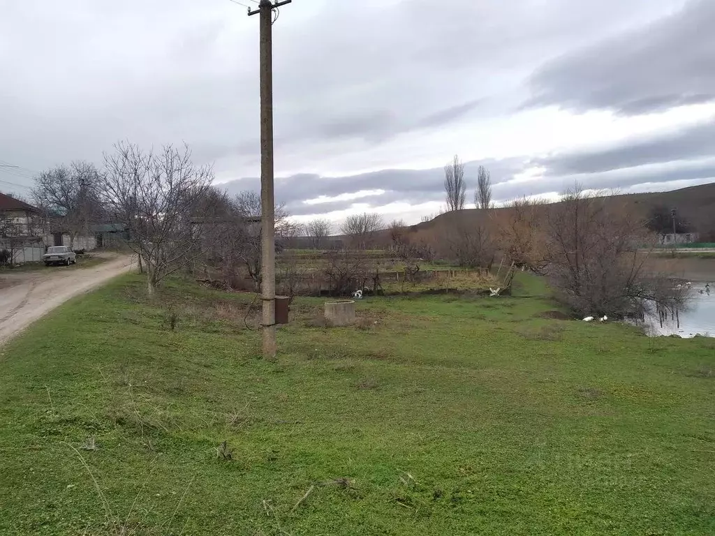 Участок в Крым, Симферопольский район, Пожарское с/пос, с. Демьяновка ... - Фото 1
