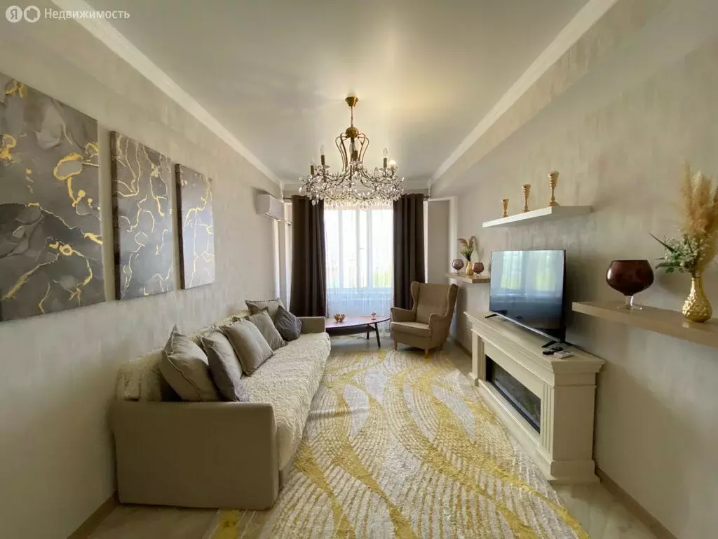 2-комнатная квартира: Дербент, проспект Агасиева, 18Ж (80 м) - Фото 1