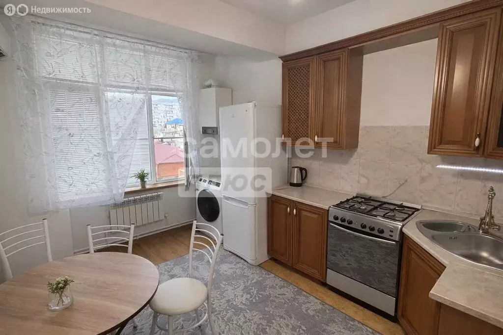 2-комнатная квартира: Махачкала, улица Нигматулы Магомедова, 75к1 ... - Фото 1