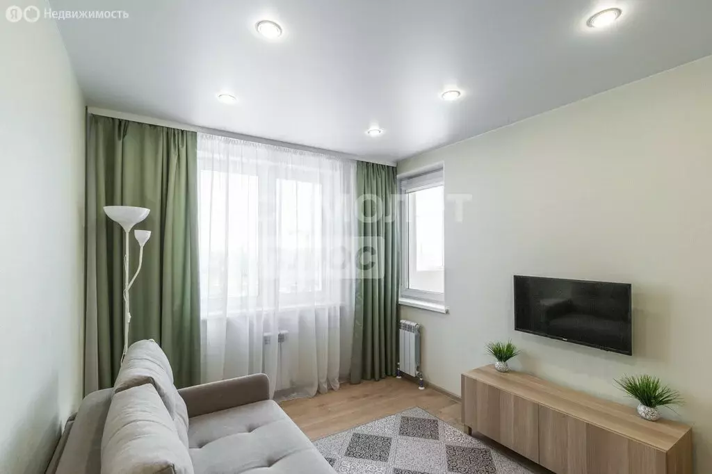 1-комнатная квартира: Омск, бульвар М.М. Кузьмина, 27 (38.4 м) - Фото 1