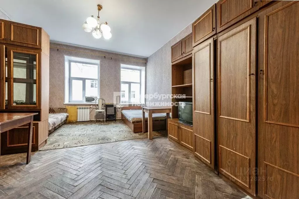 Комната Санкт-Петербург 17-я Васильевского острова линия, 32 (21.7 м) - Фото 1