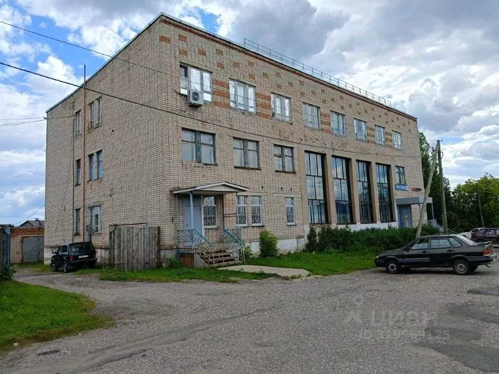 Помещение свободного назначения в Кировская область, Шабалинский ... - Фото 1
