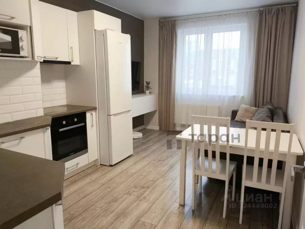 2-к кв. Челябинская область, Челябинск ул. 40-летия Победы, 52 (65.7 ... - Фото 0