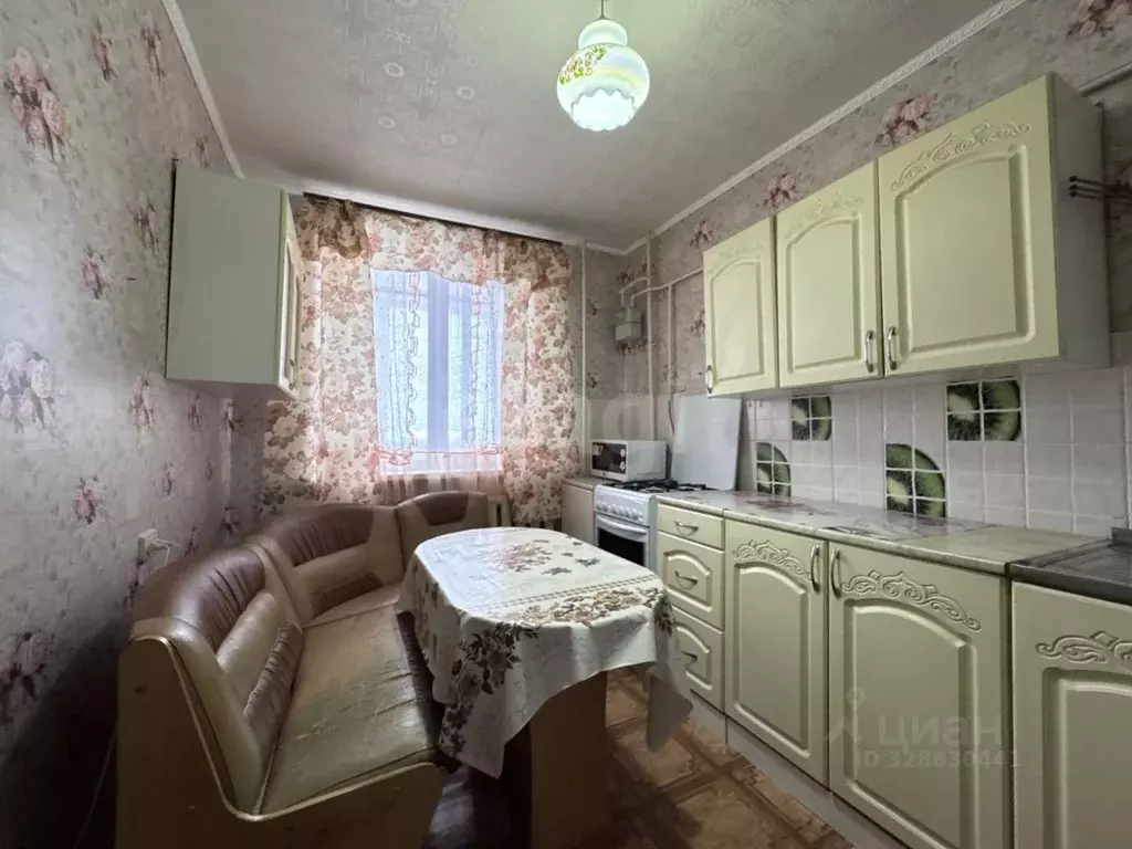 2-к кв. Марий Эл, Куженер городское поселение, Куженер пгт ул. ... - Фото 1