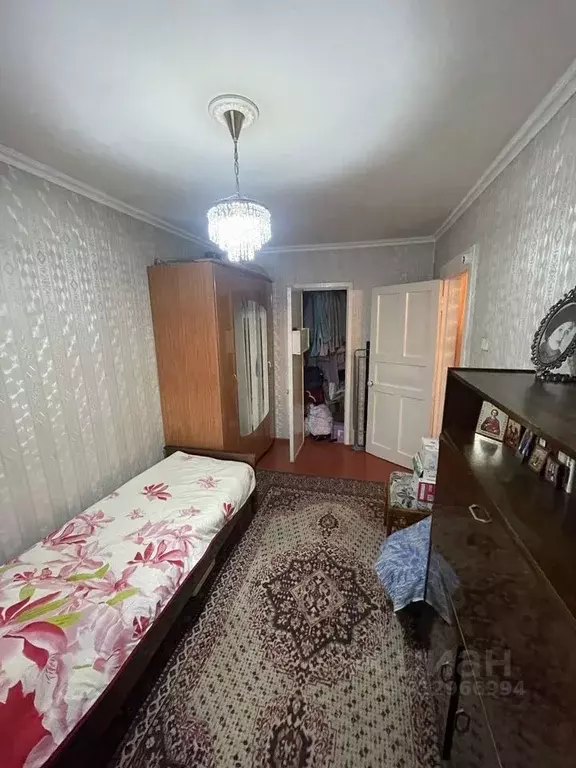 2-к кв. Красноярский край, Красноярск ул. Александра Матросова, 8 ... - Фото 0