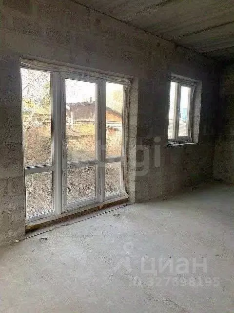 Дом в Тюменская область, Тюмень пер. 6-й Степной (190 м) - Фото 1