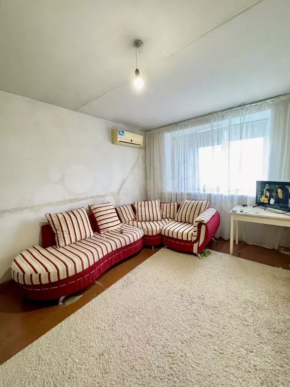 1-к. квартира, 33 м, 9/9 эт. - Фото 1