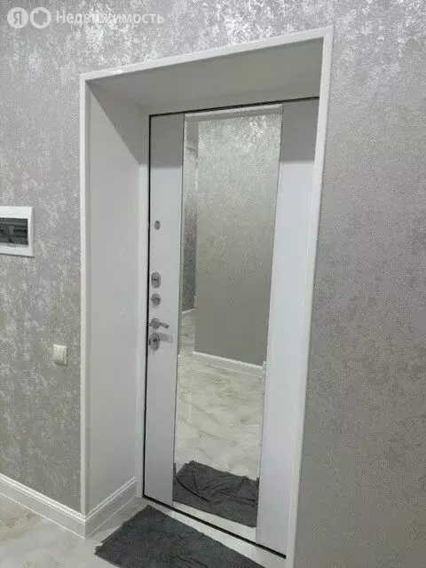 2-комнатная квартира: Владикавказ, улица Генерала Дзусова, 6Д (59 м) - Фото 0