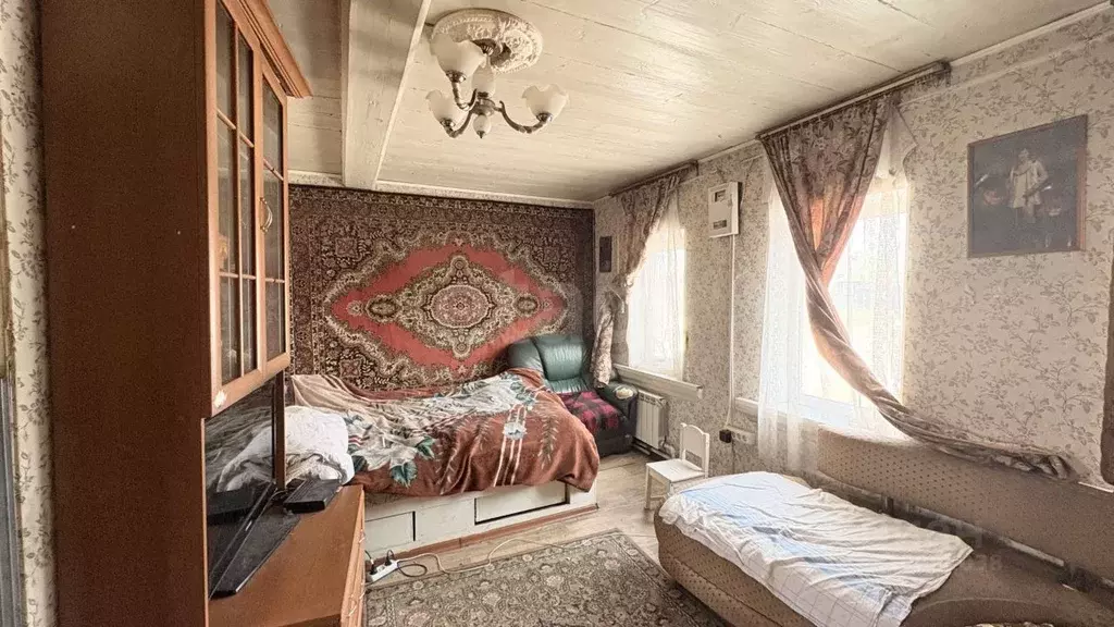 Дом в Свердловская область, Горноуральский муниципальный округ, с. ... - Фото 1