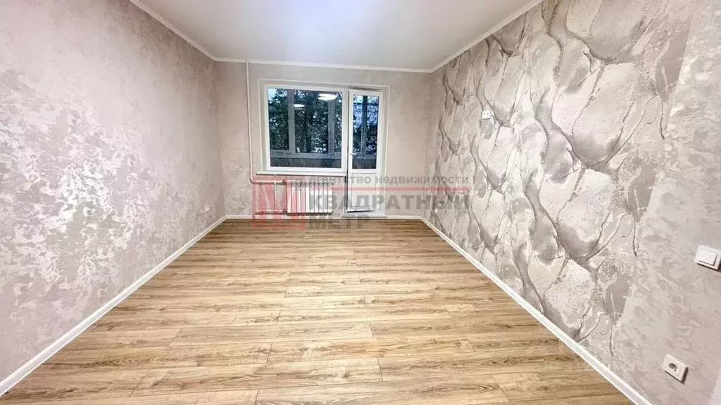 1-к кв. Белгородская область, Старый Оскол Жукова мкр, 27 (39.0 м) - Фото 0
