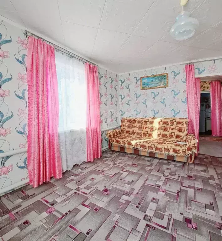 Дом в Саратовская область, Балашовский район, с. Тростянка Пугачевская ... - Фото 0