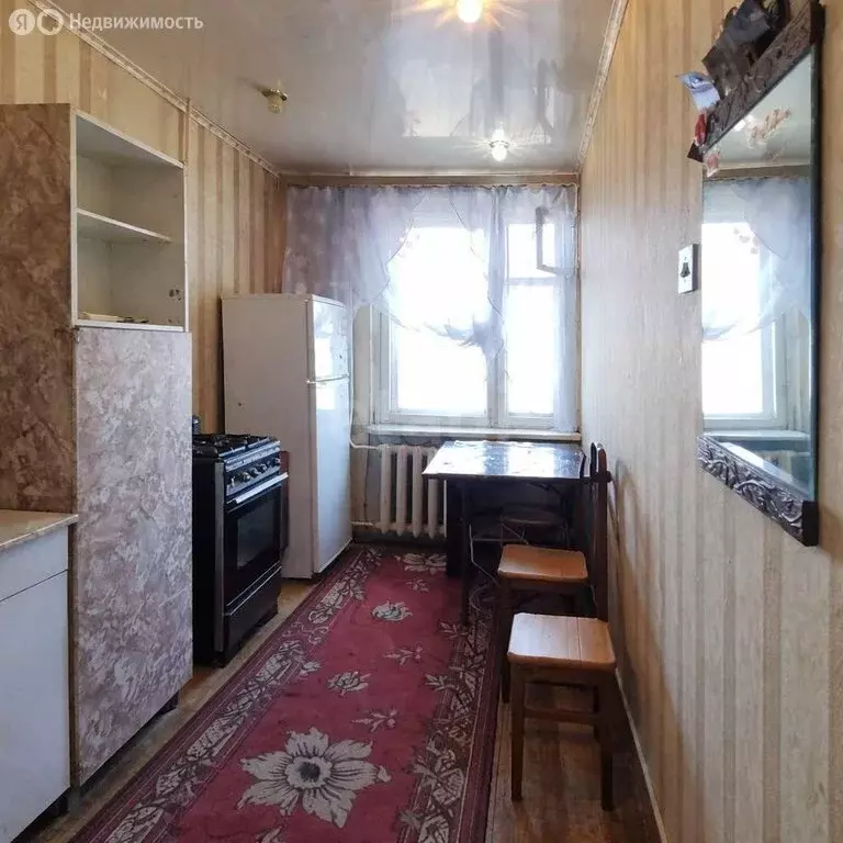 2-комнатная квартира: Ирбит, улица Маршала Жукова, 13 (47 м) - Фото 1