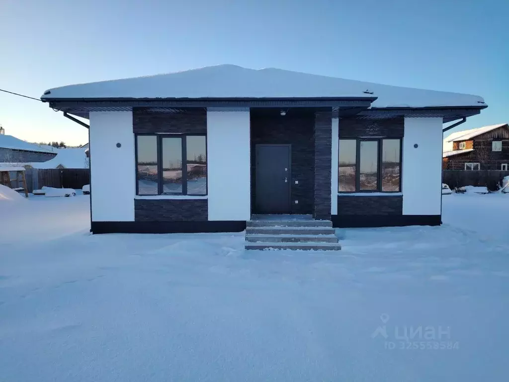 Дом в Свердловская область, Сысертский муниципальный округ, пос. ... - Фото 1