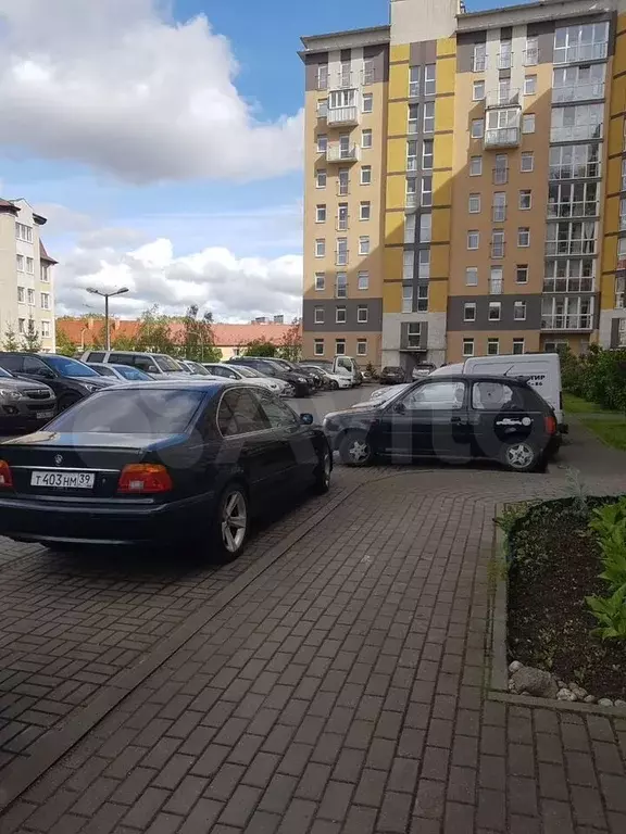 1-к. квартира, 42 м, 4/10 эт. - Фото 1