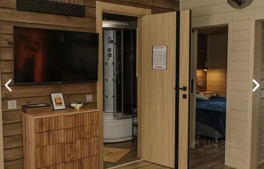 Дом в Новгородская область, Новгородский район, Ракомское с/пос, д. ... - Фото 2