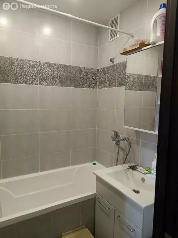 2-комнатная квартира: Курган, жилой район Заозёрный, 5-й микрорайон, ... - Фото 2