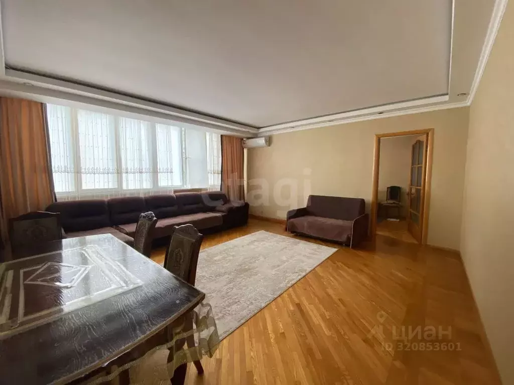 4-к кв. Дагестан, Махачкала ул. Магомета Гаджиева, 166Б (140.0 м) - Фото 1