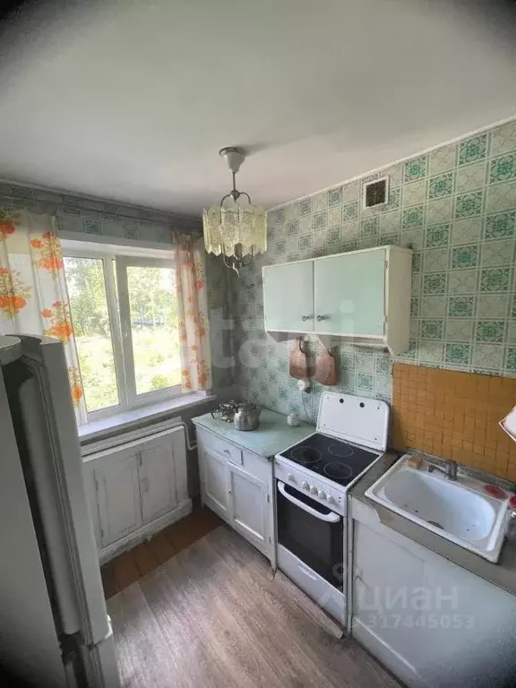 3-к кв. Кемеровская область, Ленинск-Кузнецкий просп. Кирова, 75А ... - Фото 0