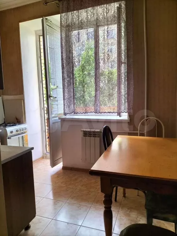 2-к. квартира, 76 м, 3/9 эт. - Фото 1