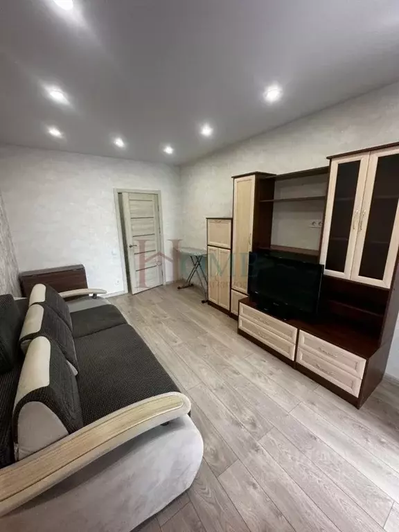 1-к кв. Новосибирская область, Новосибирск ул. Кирова, 11 (38.0 м) - Фото 1